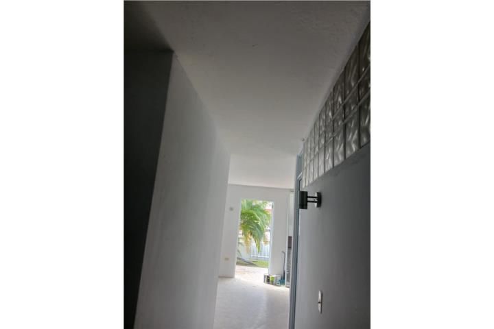 Villas Del Rey 2 Caguas 00725 PR
