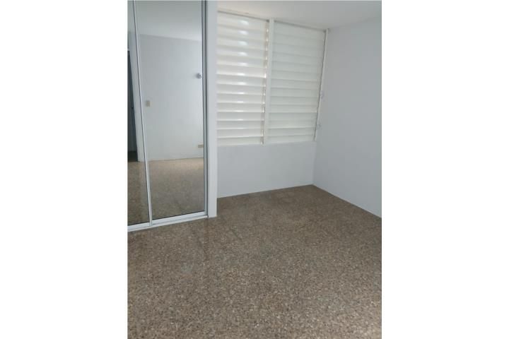 Villas Del Rey 2 Caguas 00725 PR