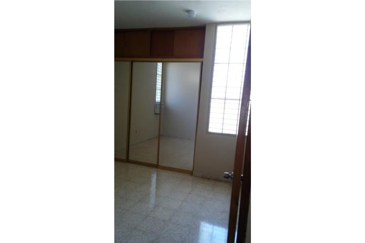 293p+49c Ponce 00717 PR