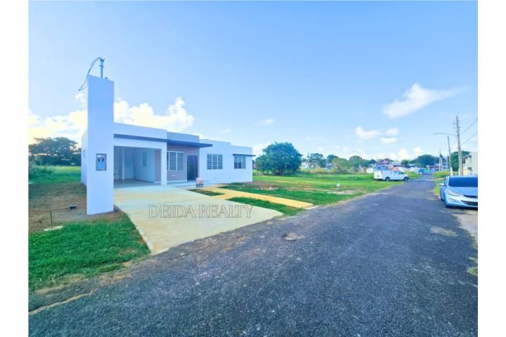 Membrillo Camuy 00627 PR