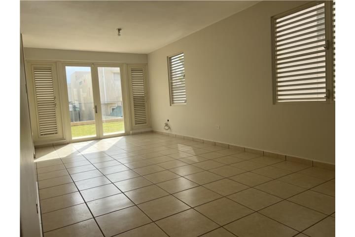 Urb. Andreas Court Trujillo Alto 00976 PR