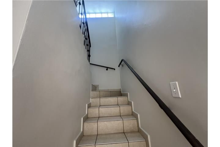 Urb. Andreas Court Trujillo Alto 00976 PR