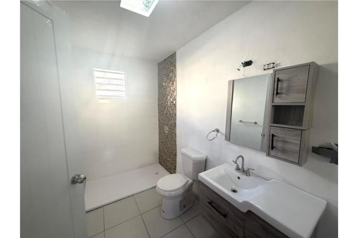 Camaceyes Aguadilla 00603 PR