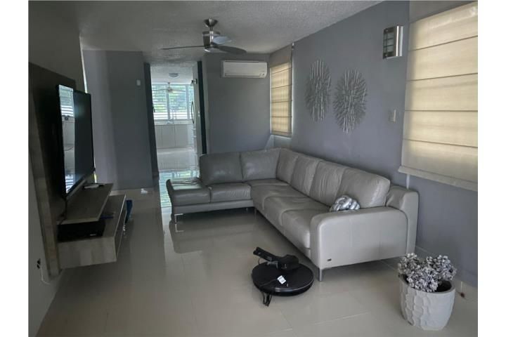Enramada Catano 00961 PR