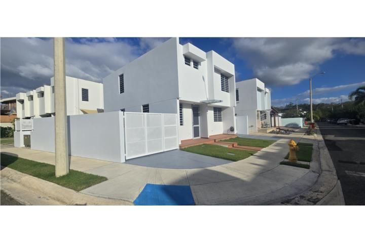 28 Puerto Bahia Lane Rincon 00677 PR