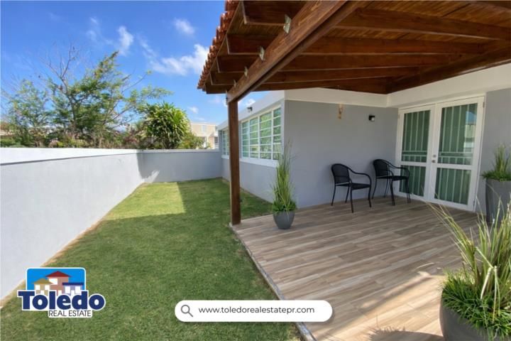 Costa Nte. Hatillo 00659 PR