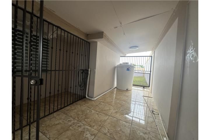 Calle 1 Casa B1 San Sebastian 00685 PR