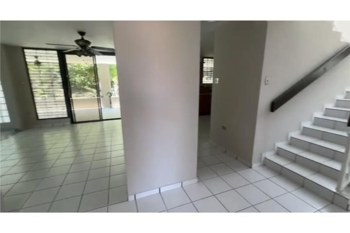 Cgxp+728 Urbanizacion Hermanas Mena Manati 00674 PR