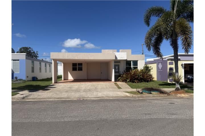F592+r85 Camuy 00627 PR