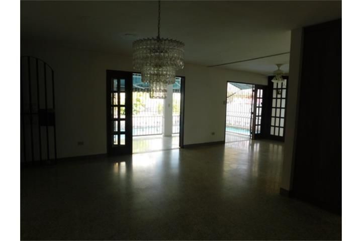 Parkville Guaynabo 00969 PR
