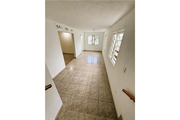 Urb Vista Verded C11 #454 Aguadilla 00603 PR