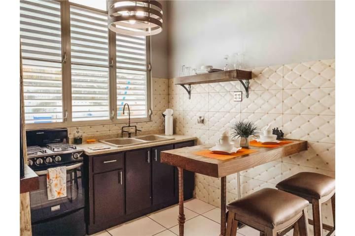 Cruces Rincon 00677 PR