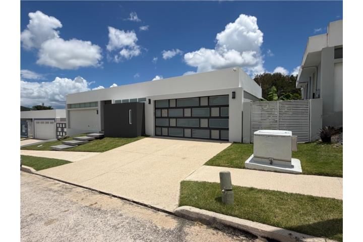 Ciudad Jardín Caguas 00727 PR
