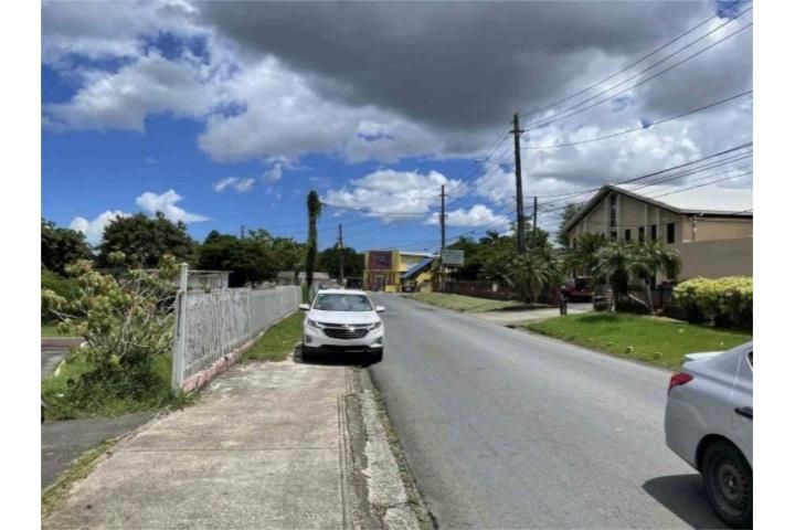 Pájaros Bayamon 00953 PR