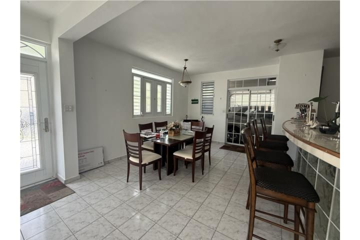 Calle Sanson Guayama 00784 PR