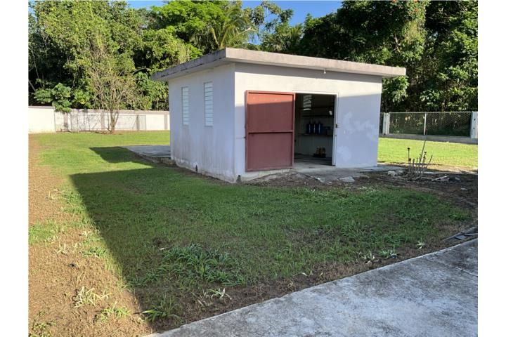Manatí Manati 00674 PR