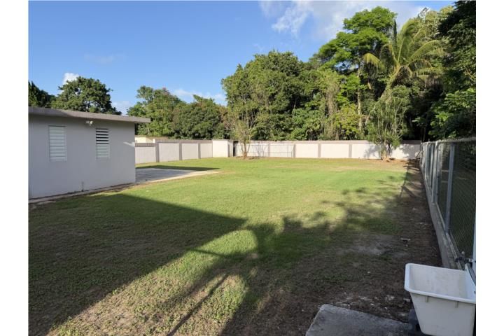 Manatí Manati 00674 PR