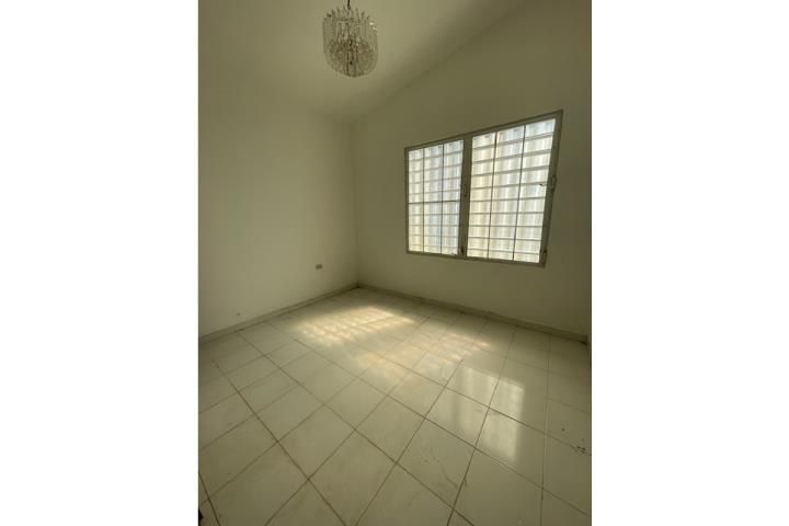 Calle Monte Britton Juana Diaz 00795 PR