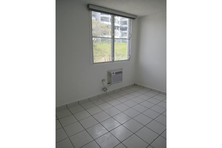 5209 Cll Aventura Trujillo Alto 00976 PR