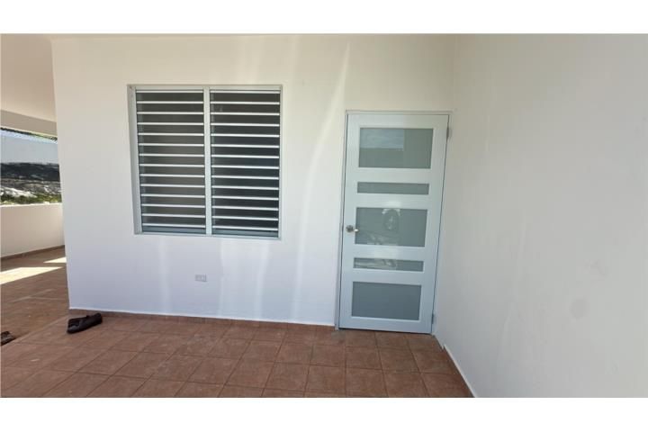Candelero Abajo Humacao 00791 PR