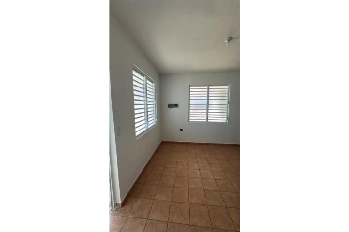 Candelero Abajo Humacao 00791 PR
