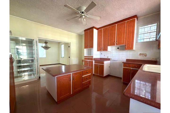 5wp6+wcv Reserva Natural Cerro Las Mesas Mayaguez 00680 PR