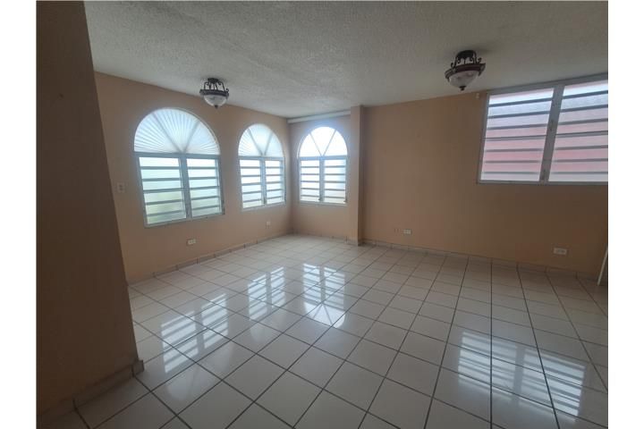 Santa Elvira Caguas 00725 PR