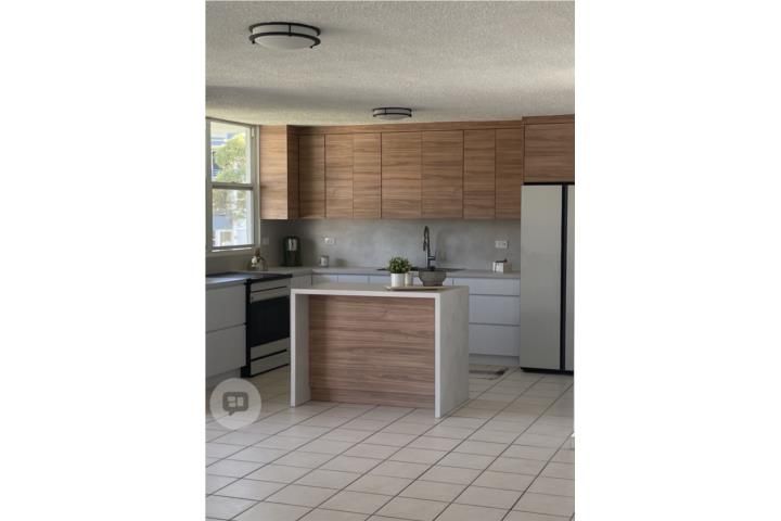 404 Boulevard De La Media Luna Carolina 00987 PR