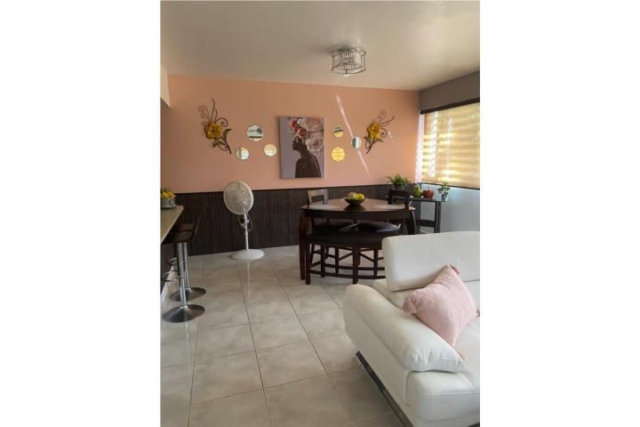 Calle Genova Guaynabo 00966 PR