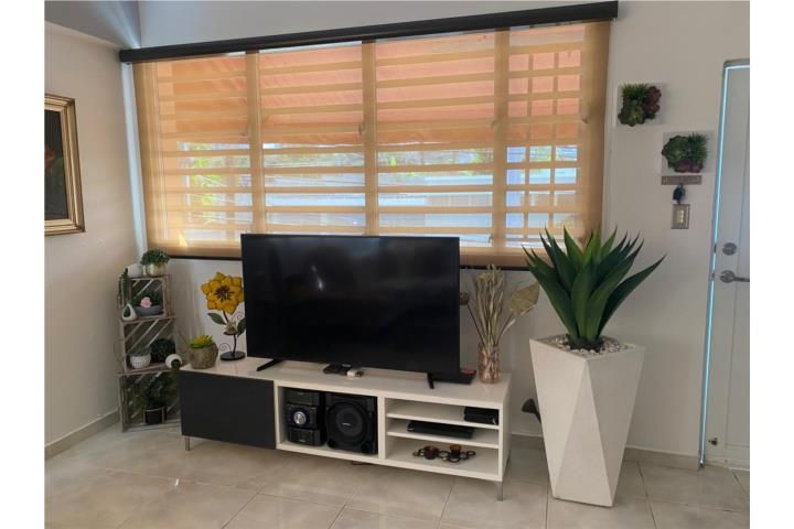 Calle Genova Guaynabo 00966 PR