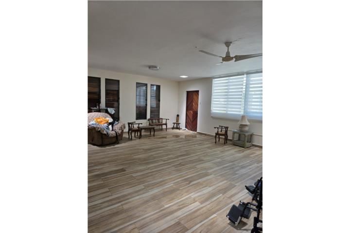 Miradero Mayaguez 00680 PR