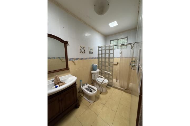 Miradero Mayaguez 00680 PR