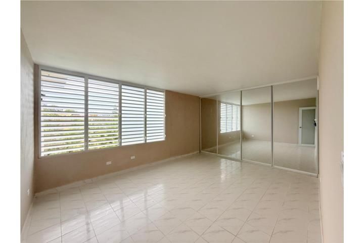 Lomas Naranjito 00719 PR