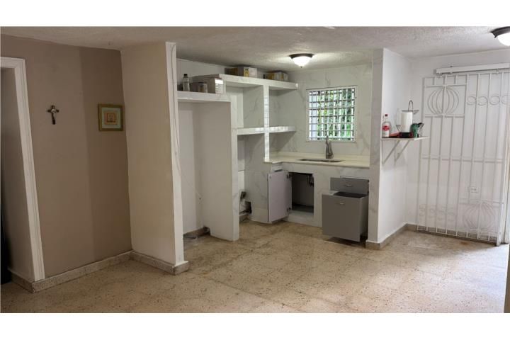 Mula Aguas Buenas 00703 PR