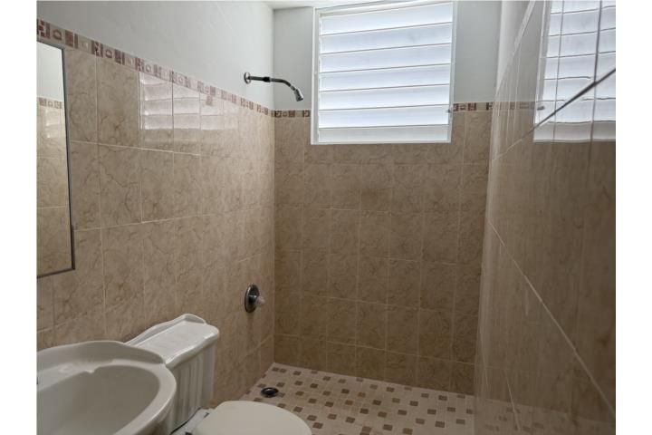 Villas Del Oeste Mayaguez 00682 PR