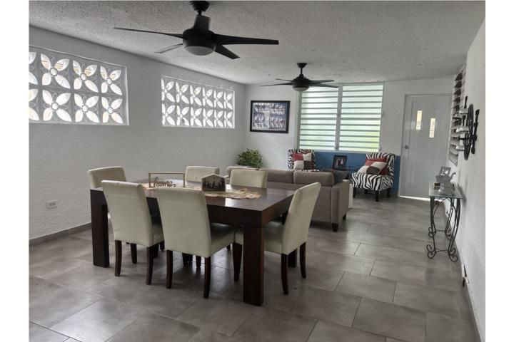 Flamingo Hills Bayamon 00956 PR