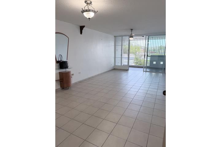 9285+phg Chalets Sevillanos Trujillo Alto 00976 PR