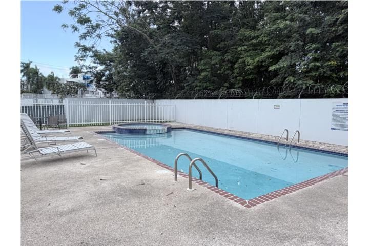 9285+phg Chalets Sevillanos Trujillo Alto 00976 PR