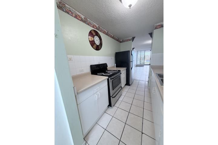 9285+phg Chalets Sevillanos Trujillo Alto 00976 PR