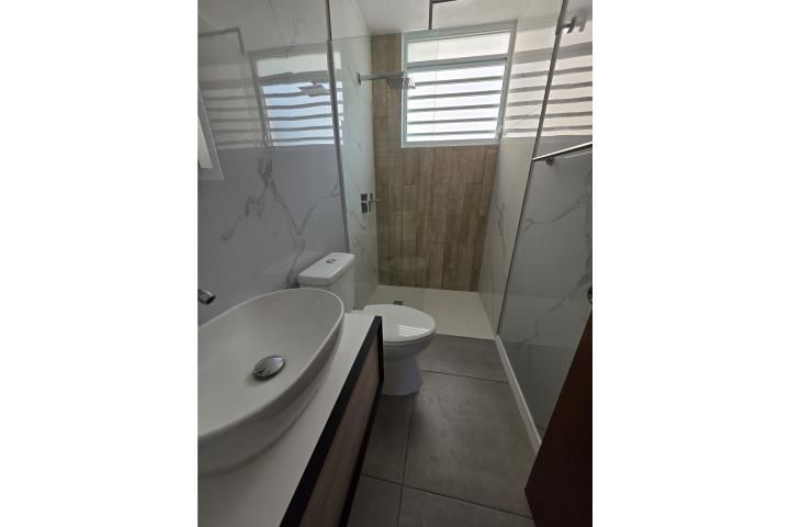 293p+49c Ponce 00717 PR