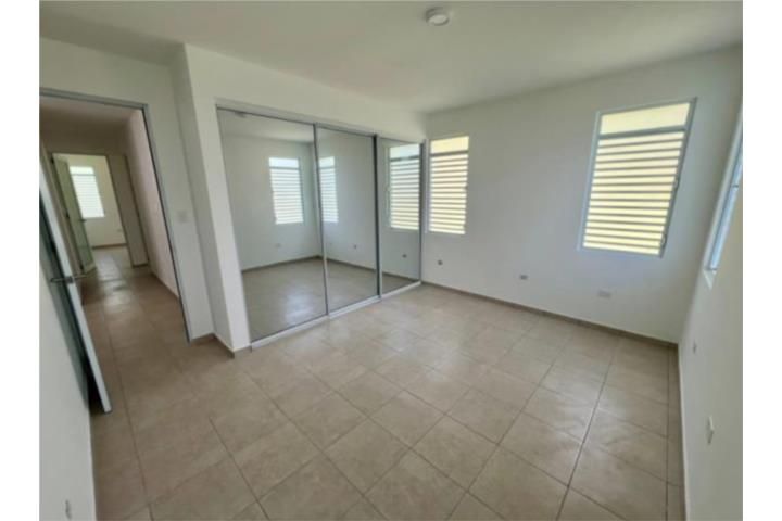 3fp6+97c Haciendas Las Vegas Juana Diaz 00795 PR