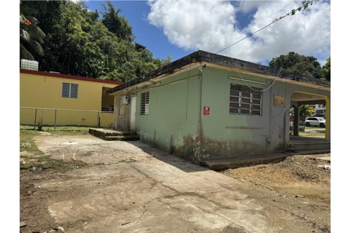 Sabana Hoyos Arecibo 00688 PR