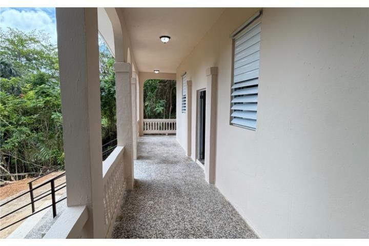 Bajura Vega Alta 00692 PR
