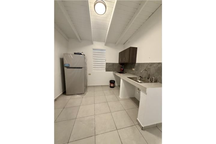 Paris Mayaguez 00680 PR