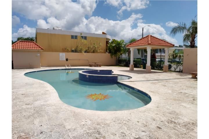 Calle Principal Luquillo 00773 PR