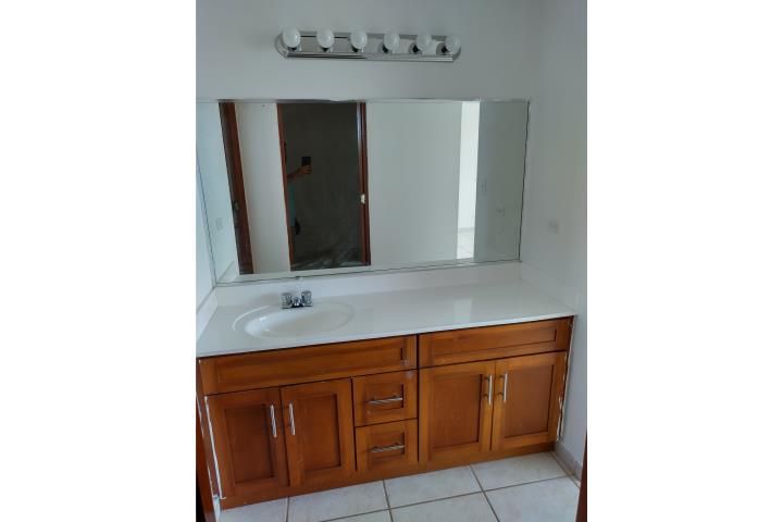 Calle Principal Luquillo 00773 PR