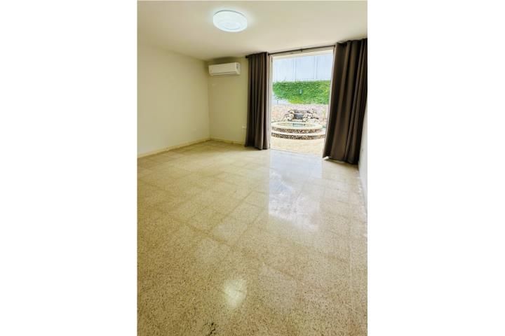 Victor Braegger Guaynabo 00966 PR