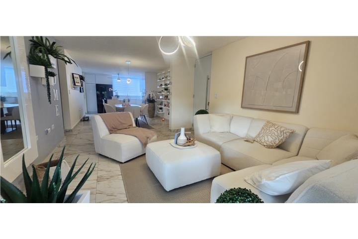 5209 Cll Aventura Trujillo Alto 00976 PR