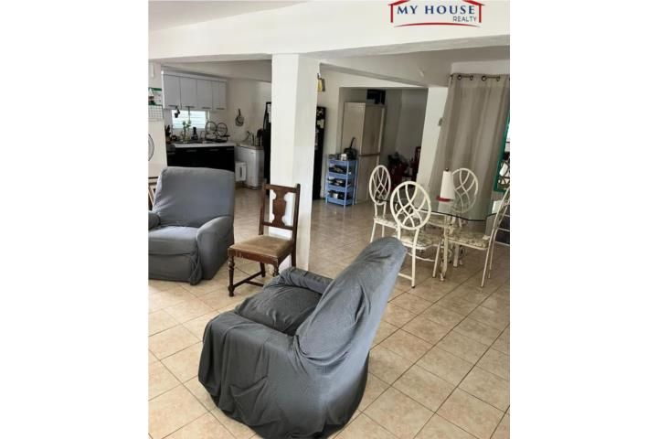 Toíta Cayey 00736 PR