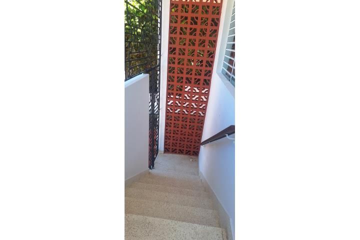 Cv4p+3f5 Guaynabo 00966 PR